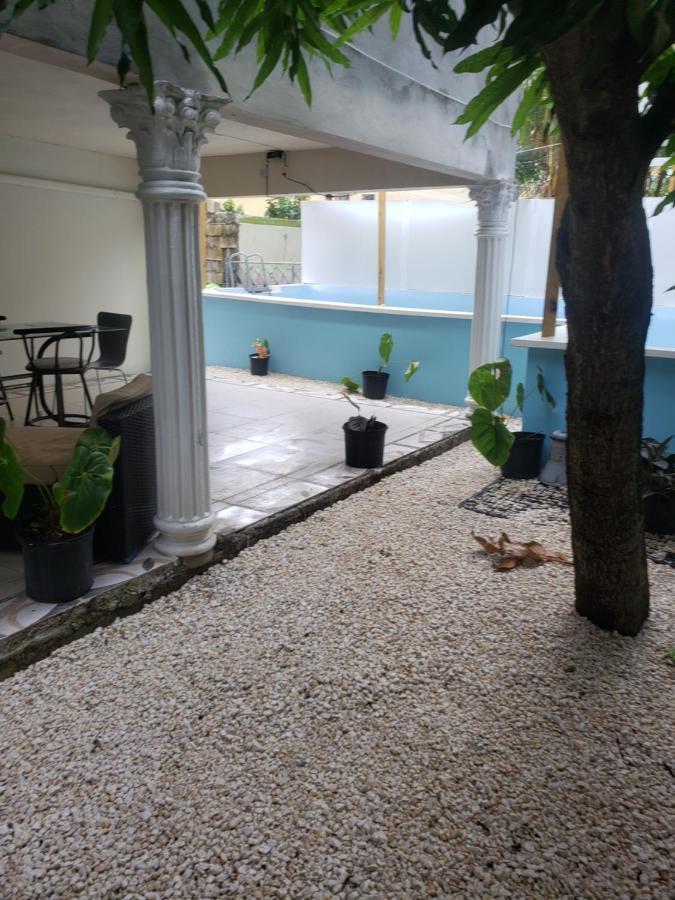 Grace Garden Guesthouse Ocho Rios Exterior photo
